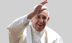 البابا وقع خطاب استقالة في حال تدهور وضعه الصحي